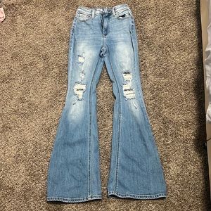 4 pairs of jeans perfect condition, 2 from Shein, 1 Cello, 1 Aèropostle